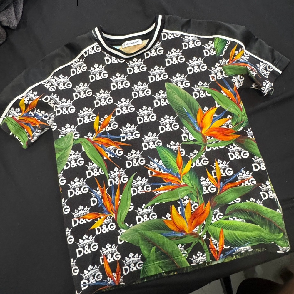 Dolce gabbana tshirt